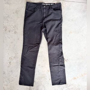 Devil Dog Gray / Washed Black Slim Comfort Jean Size 36x32